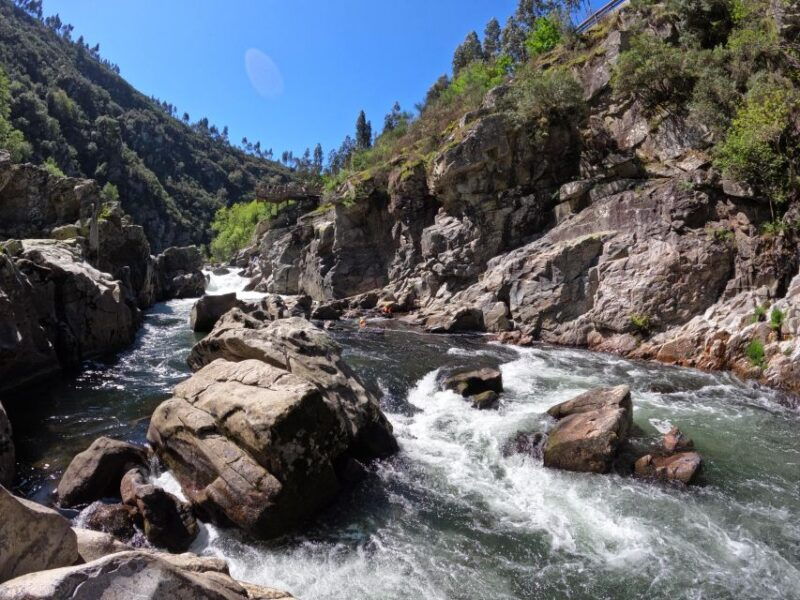 arouca-rafting-in-the-wild-waters-of-the-paiva-river