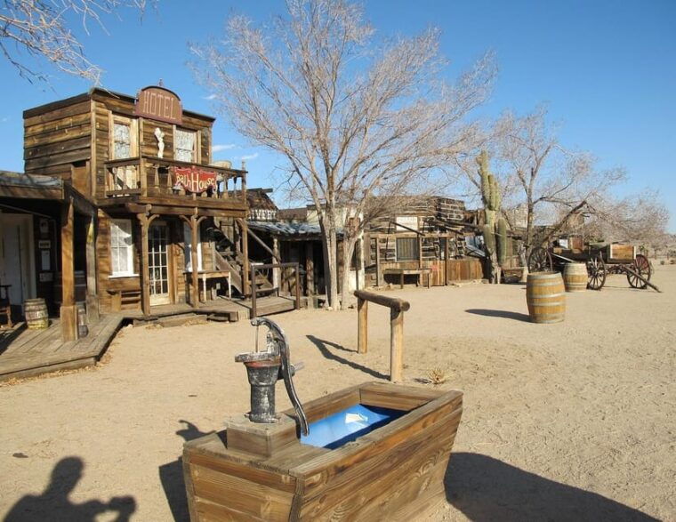 around-las-vegas-tour-vip-small-group-tour-from-las-vegas