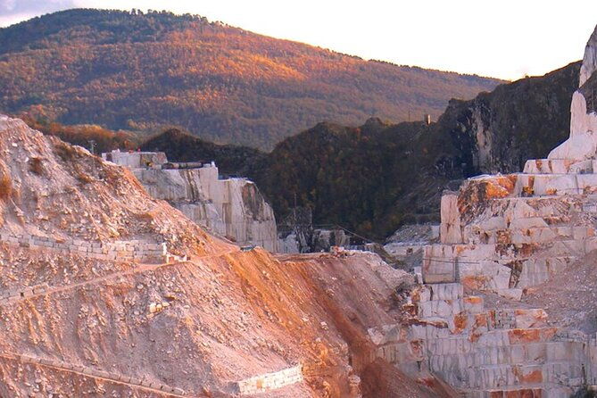 around-tuscany-carrara-marbles-pisa-lucca
