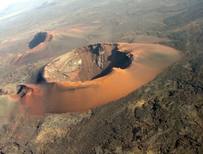arrecife-playa-blanca-timanfaya-national-park-area-day-tour