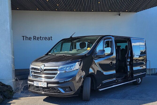 arrival-in-iceland-private-airport-transfer-from-kef-airport