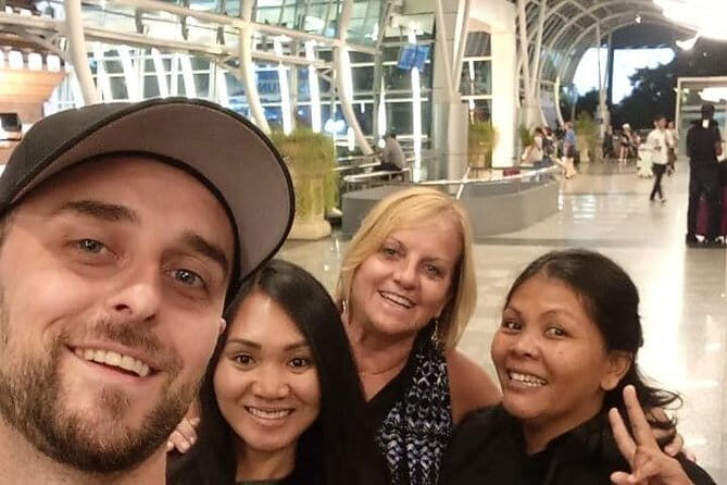 Arrival Ngurah Rai Airport Bali (DPS) to Nusa Dua,Jimbaran and Sanur Area - Who Will Appreciate This Transfer?