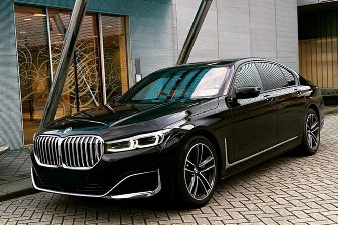 arrival-private-transfer-airport-fll-to-fort-lauderdale-in-luxury-car