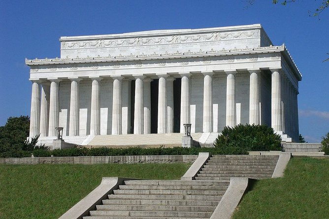 arrival-private-transfer-baltimore-airport-bwi-to-washington-in-business-car