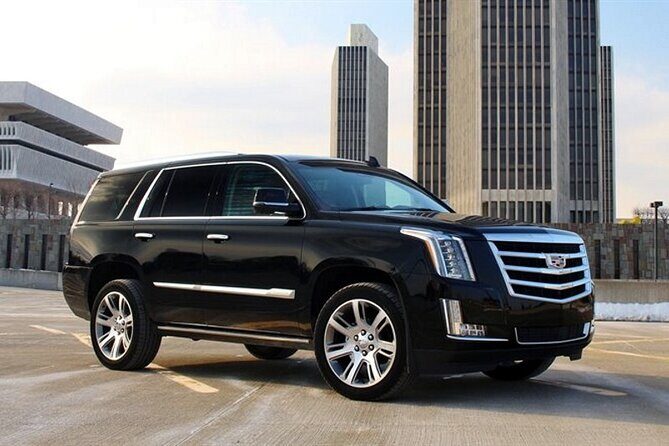 Arrival Private Transfer: Denver Airport DEN to Denver in Luxury SUV - Is This Transfer Right for You?