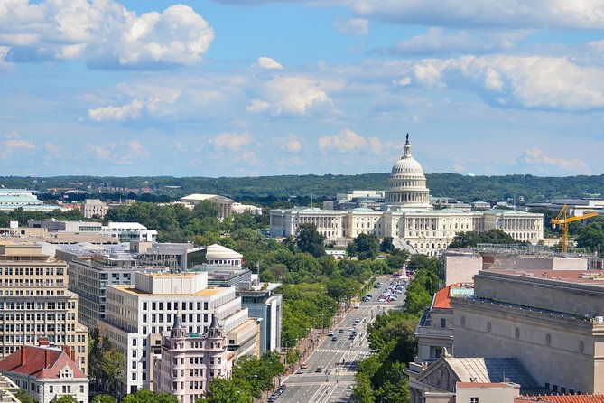 arrival-private-transfer-dulles-airport-iad-to-washington-in-business-car