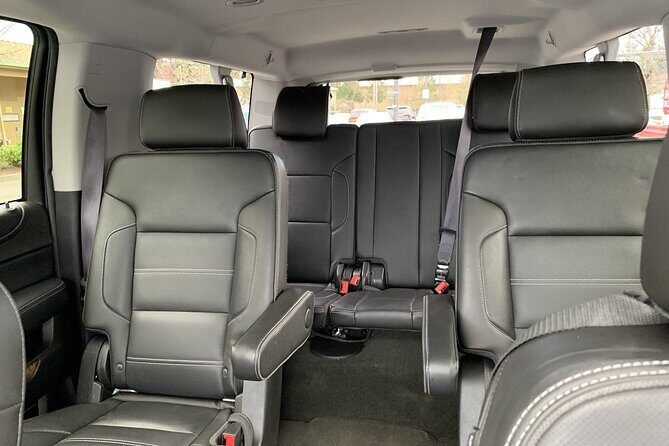 Arrival Private Transfer from Dubai Airport DWC to Dubai by car or SUV - FAQ