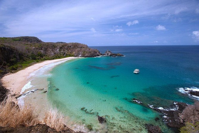 arrival-private-transfer-in-fernando-de-noronha