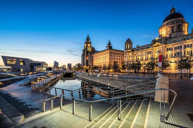 arrival-private-transfer-manchester-airport-man-to-liverpool-in-business-car