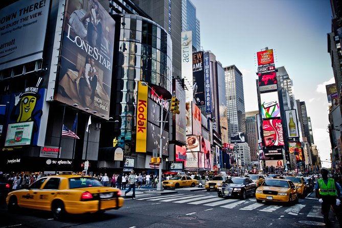 arrival-private-transfer-newark-airport-ewr-to-new-york-in-business-car