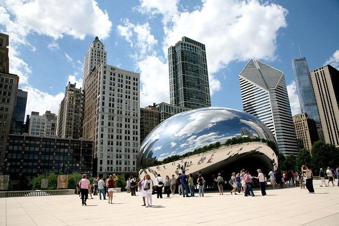 arrival-private-transfer-ohare-airport-ord-to-chicago-in-business-car