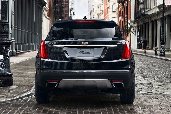 arrival-private-transfer-san-diego-airport-san-to-san-diego-city-by-business-car