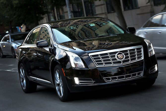 arrival-private-transfer-san-diego-airport-san-to-san-diego-city-by-business-car