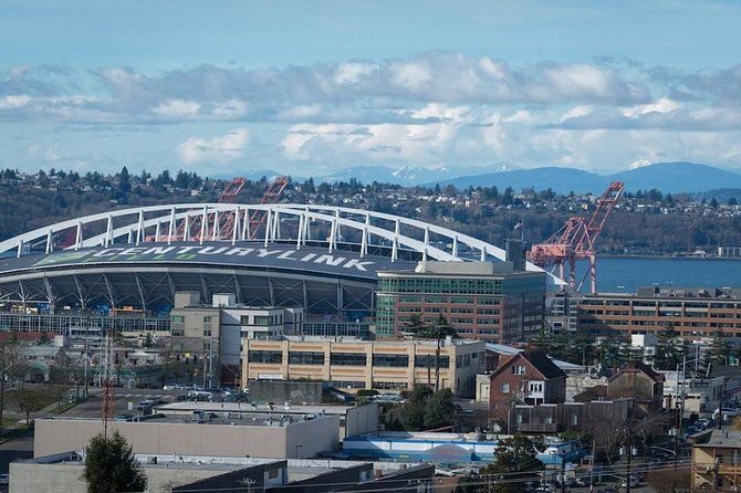 arrival-private-transfer-seattle-airport-sea-to-seattle-in-business-car