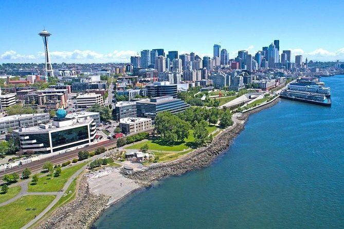arrival-private-transfer-seattle-airport-sea-to-seattle-in-luxury-van