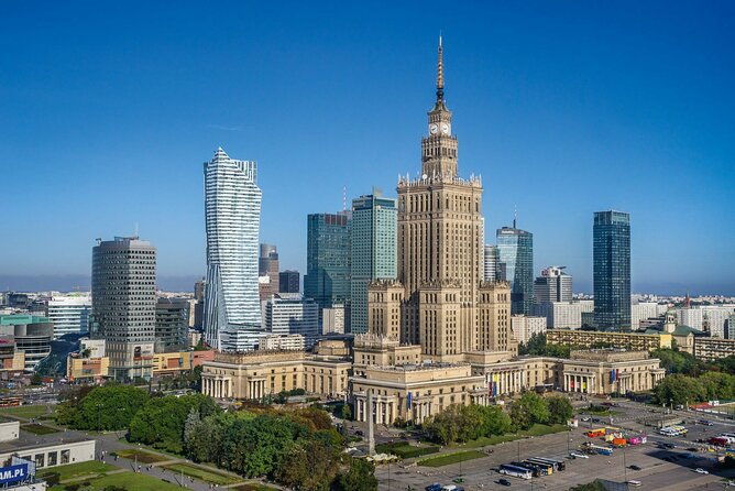 arrival-transfer-chopin-airport-waw-to-warsaw-by-van