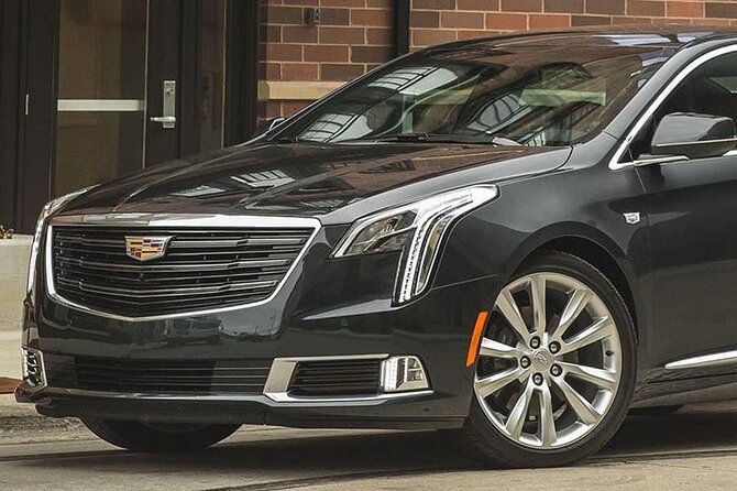 arrival-transfer-denver-airport-den-to-denver-city-by-luxury-car