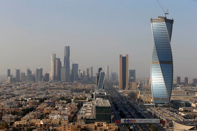 Arrival Transfer: Riyadh Airport RUH to Riyadh by Business Car - FAQ