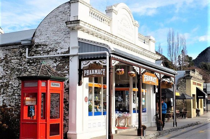 Arrowtown Wanaka Private Day Tour from Queenstown - Who Should Book This Tour?