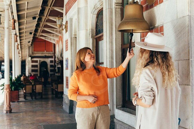 art-deco-prosecco-and-agatha-christie-private-istanbul-tour-2