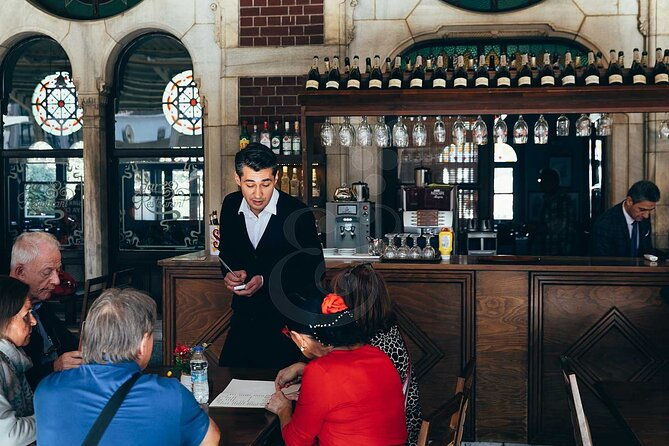 art-deco-prosecco-and-agatha-christie-private-istanbul-tour-2