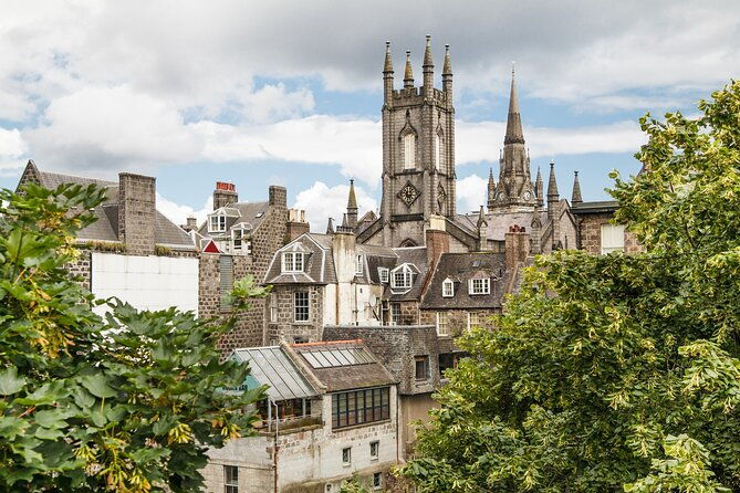 art-history-and-hidden-gems-aberdeen-private-walking-tour