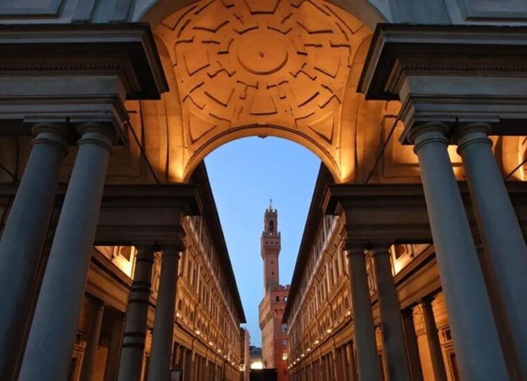 art-history-at-uffizi-medici-influence-terrace-views