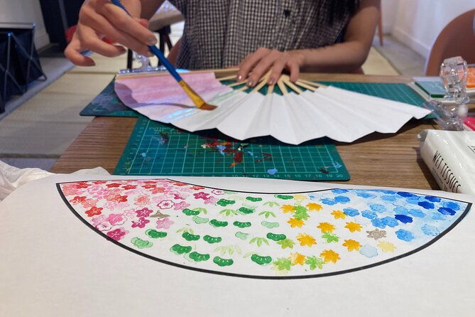 art-japanese-fan-painting-experience-in-tokyo-asakusa