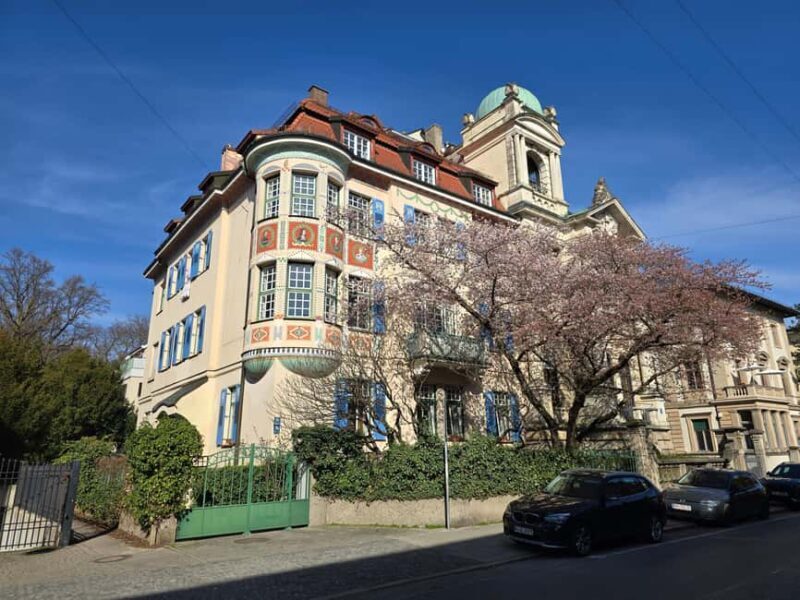 Art Nouveau Meets Street Art in Munich - Exploring Munich’s Artistic Heart in Schwabing