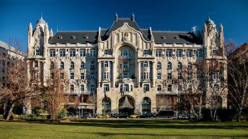 art-nouveau-tour-in-budapest-3-hour-private-tour