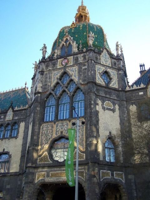 Art Noveau in Budapest: Private Half-Day Tour - Discovering Budapest’s Art Nouveau Style