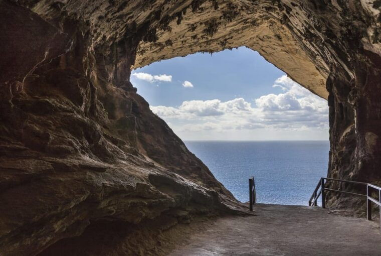 arta-caves-and-market-excursion