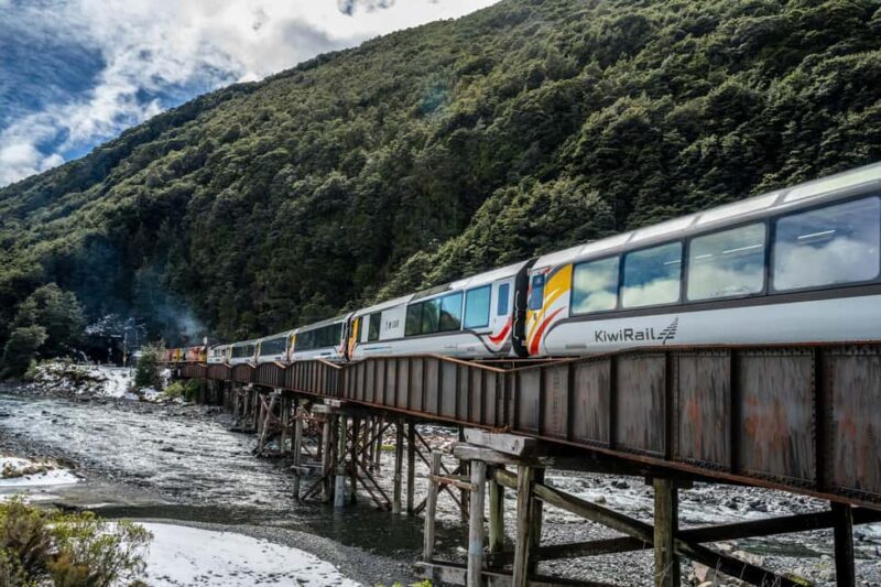 Arthurs Pass Tour From Christchurch via CHC-GRZ TranzAlpine - Who Is This Tour Best Suited For?