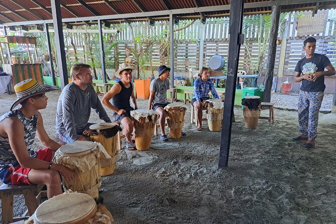 artisanal-canoe-tour-in-the-mangrove-with-afro-caribbean-dance