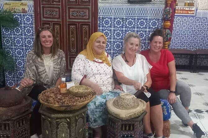 artistic and cultural private half day tour, Marrakech - The Sum Up