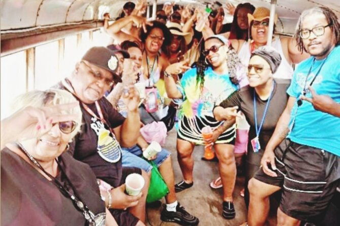 aruba-half-day-private-tour-beach-hopping-charter-bus