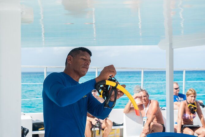 aruba-morning-snorkel-sail-and-mimosa-brunch