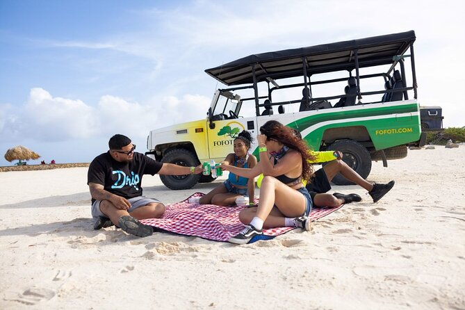 aruba-signature-jeep-tour-natural-pool-and-baby-beach