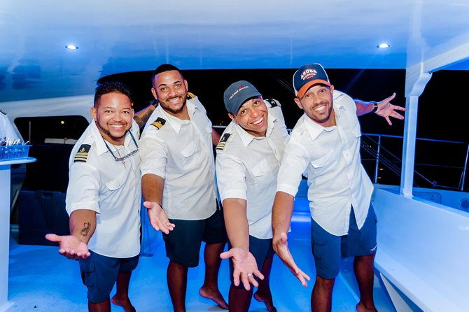 aruba-sunset-sail-with-appetizers-and-open-bar