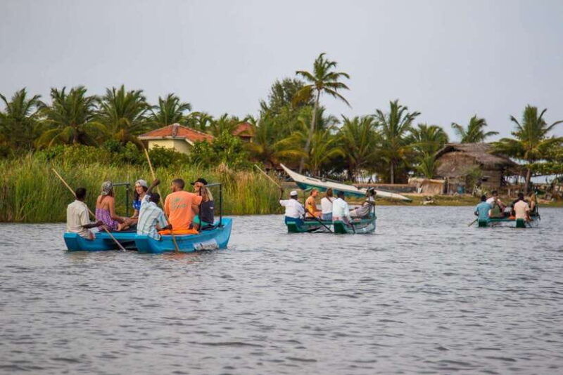 arugambay-pottuvil-lagoon-boat-safari-eco-tours