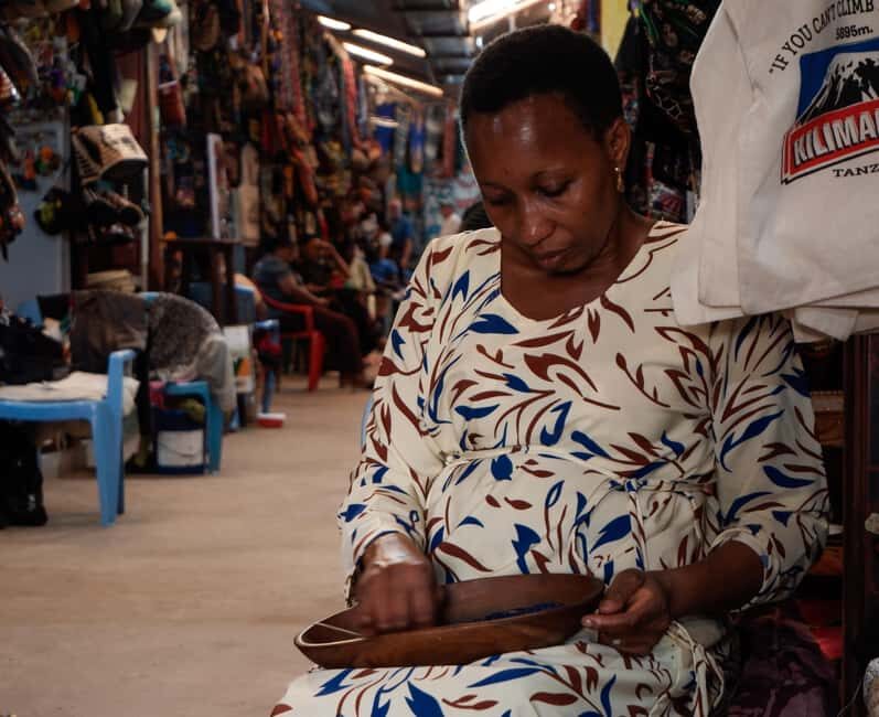 Arusha : Maasai Market Guided Tour - Authenticity and Cultural Connection  