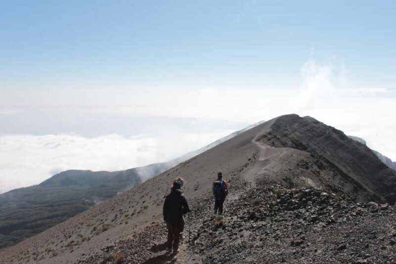 Arusha: Mount Meru 5-Day Hiking Adventure - Detailed Breakdown of the Itinerary