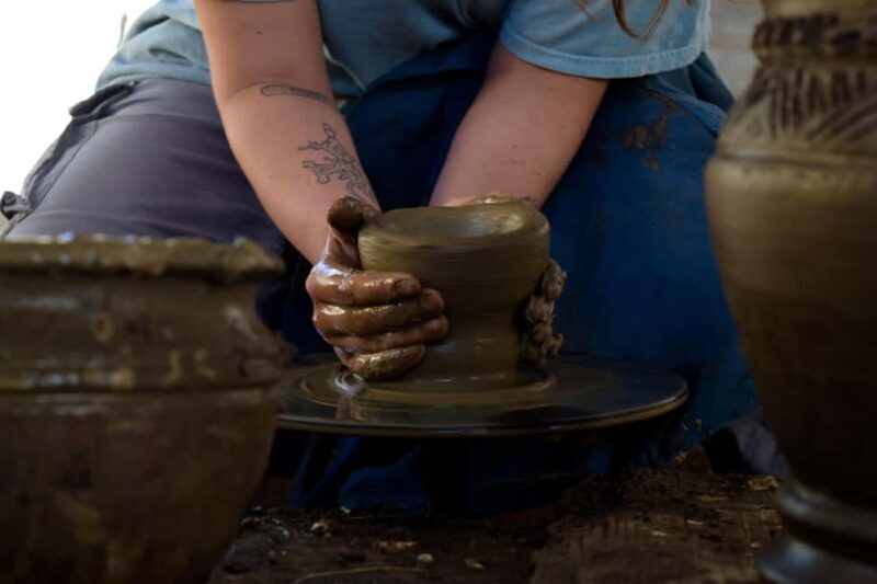 Arusha: Pottery Lesson - Introduction
