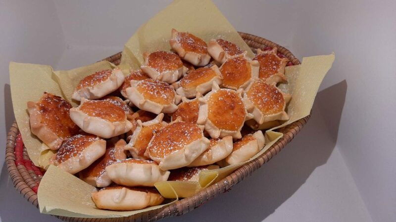 arzana-day-with-a-shepherd-w-lunch-in-a-farm