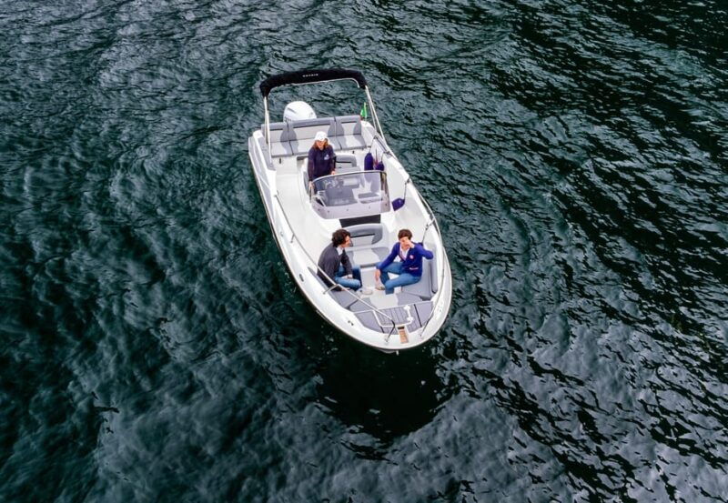 as-lake-shared-boat-tour-1-or-2-hours-rain-cover