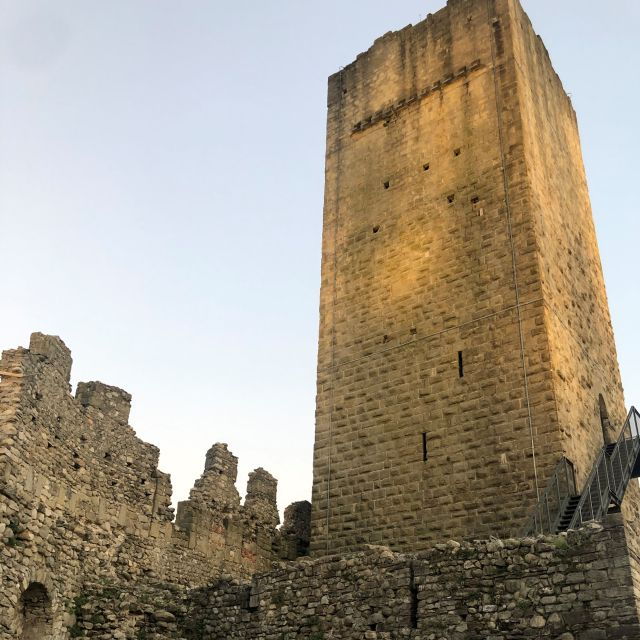 as-private-opening-of-a-medieval-castle-over-lake-como