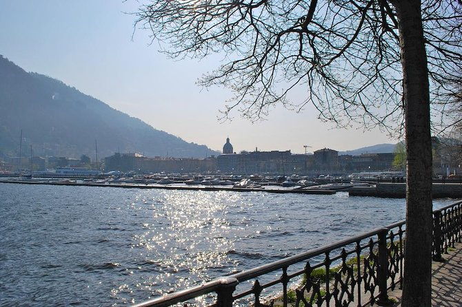 as-small-group-2-hours-walking-tour