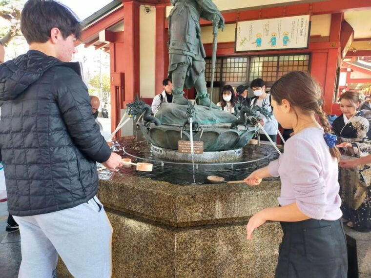 asakusa-food-culture-10-food-bites-with-local-host