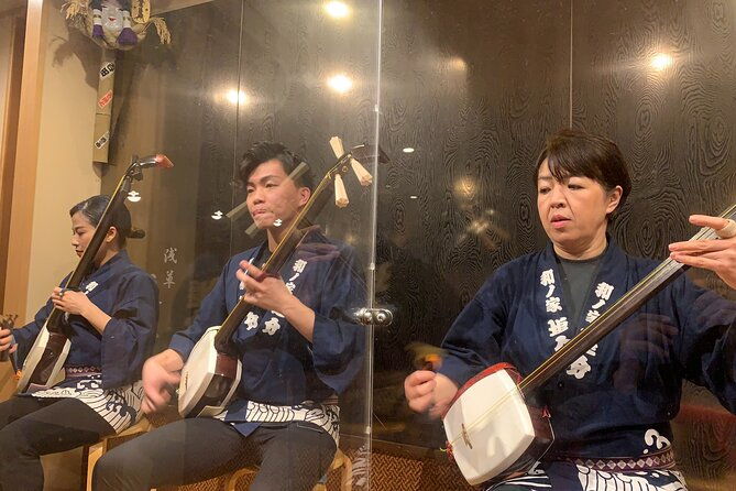 asakusa-live-music-performance-over-traditional-dinner