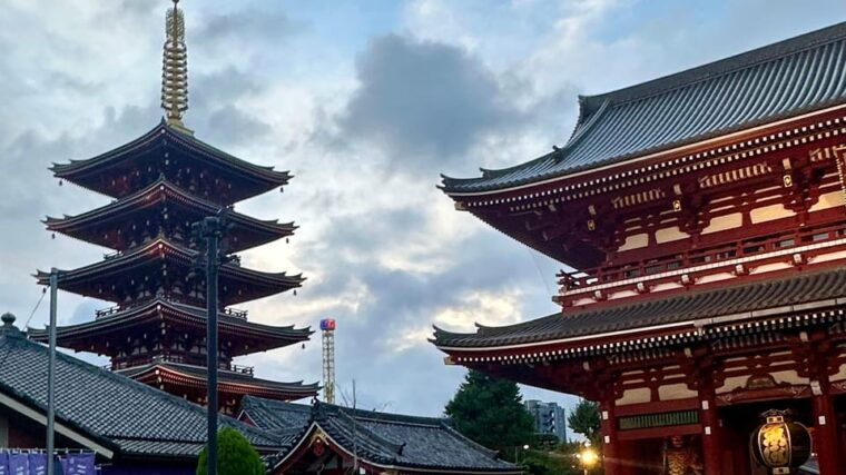 asakusa-private-tour-sensoji-temple-and-sky-tree-tower